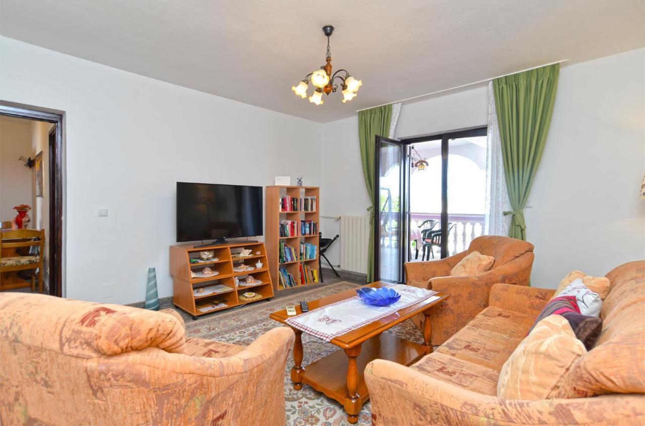 Apartments Anka 1223 Peroj Bagian luar foto